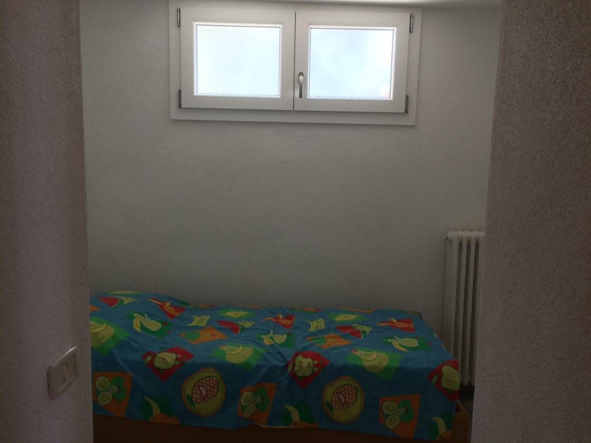 Appartamento Cadelagnel 카스텔레토디브렌조네 외부 사진